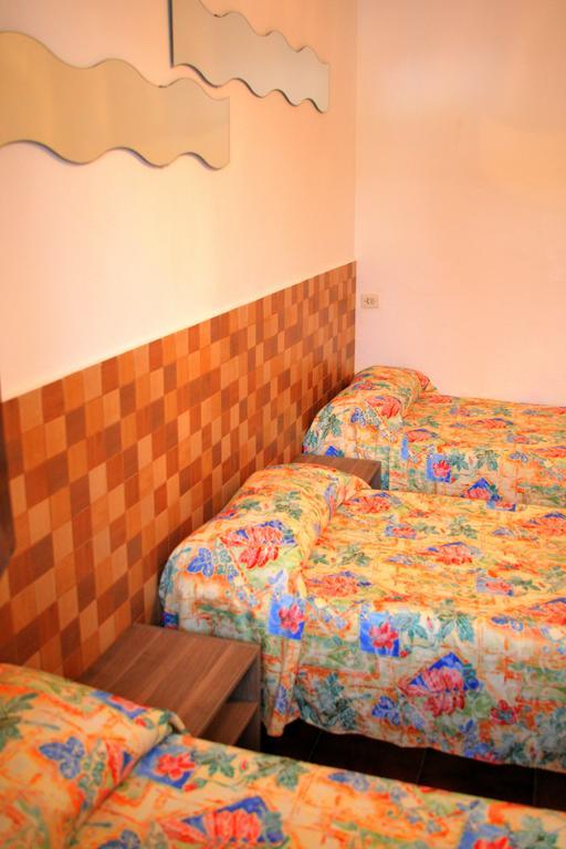 Hotel Planas Lloret de Mar Chambre photo